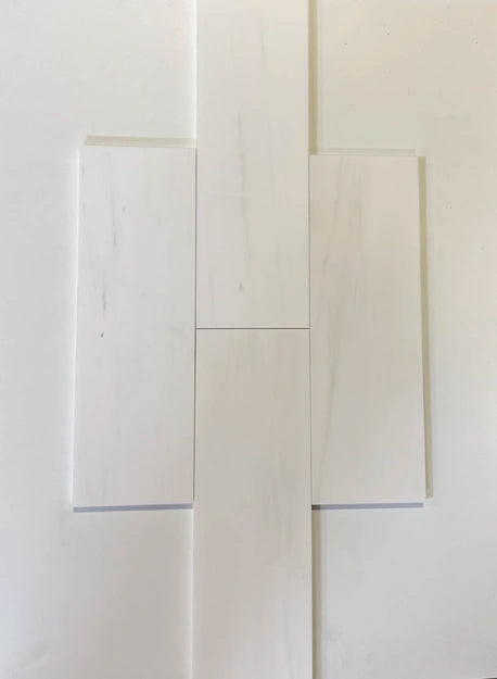 Bianco Dolomite 4×12 inches marble subway tile finish or layout view.
