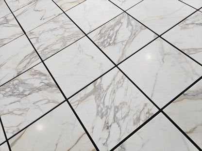 Honed Calacatta Gold Marble Tile 24x24 – Soft Matte Finish for Elegant Interiors