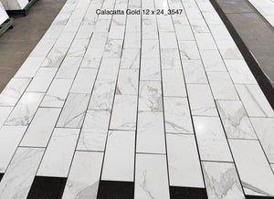 Calacatta Borghini, calacatta extra marble, gold premium marble, Michelangelo marble, calacatta pro marble, bright white background, distinctive veining, luxurious feel